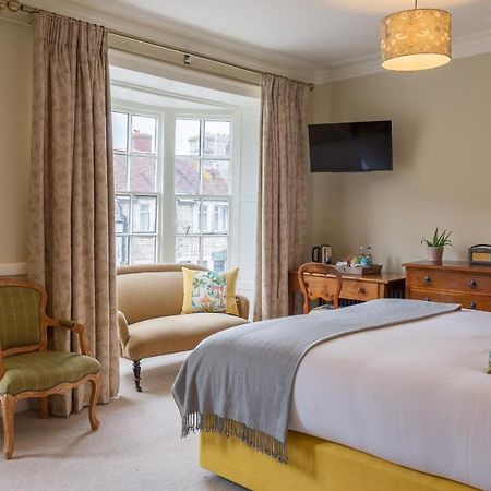 The Bear Hotel Wareham Exterior photo