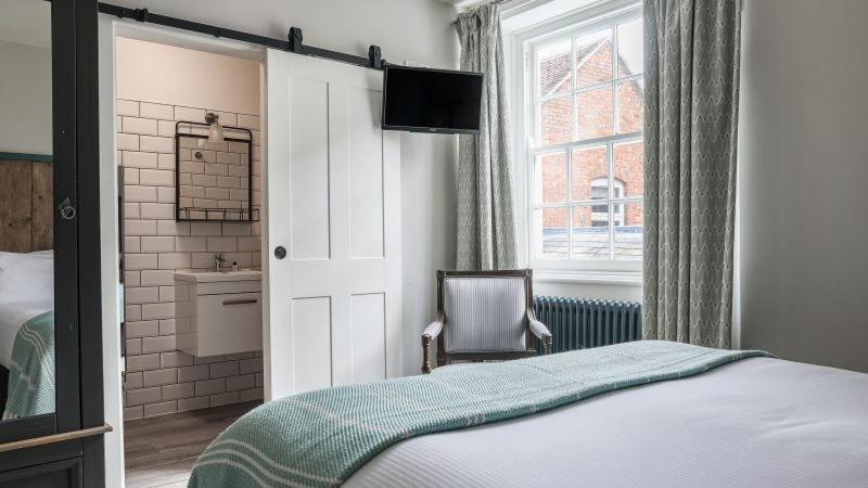 The Bear Hotel Wareham Exterior photo
