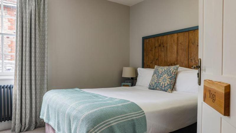 The Bear Hotel Wareham Exterior photo